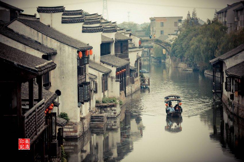 被人敲诈无路可走，把对方杀死，算自卫还是故意杀人？游戏画面